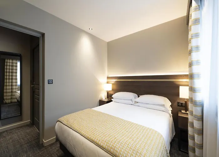 Hotel Bristol
